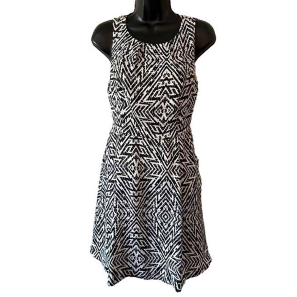 Anthropologie Maeve a-line printed black and white dress with pockets size 0 EUC